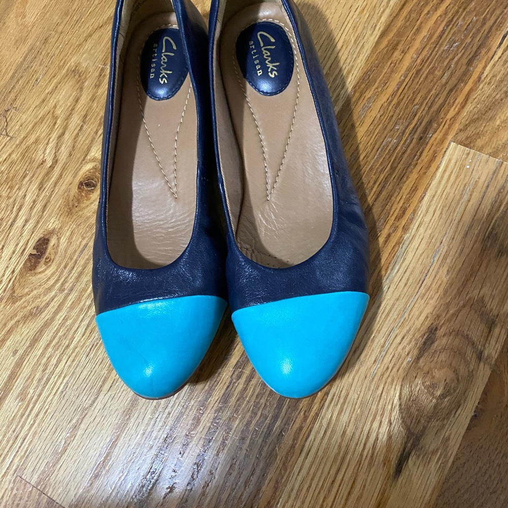 Clark’s two toned blue shoes